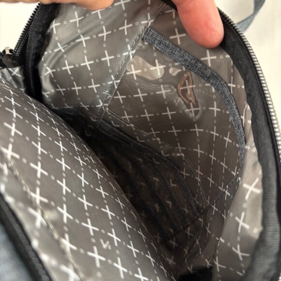 Lug Ranger Quilted Arrow Gray Crossbody Textured Cloth Design - Picture 8 of 11